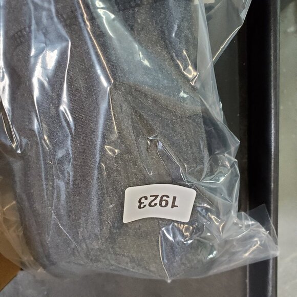 Tommy Bahama Pullover Long Sleeve Crewneck Shirt - Picture 7 of 7